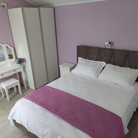 Opg Villa Meri Pucisca Buitenkant foto